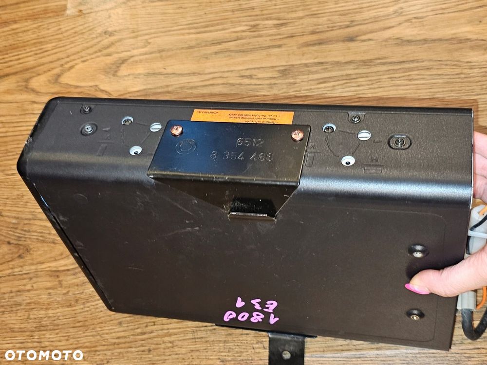 ZMIENIARKA CD BMW E31 840 850 EU - 2