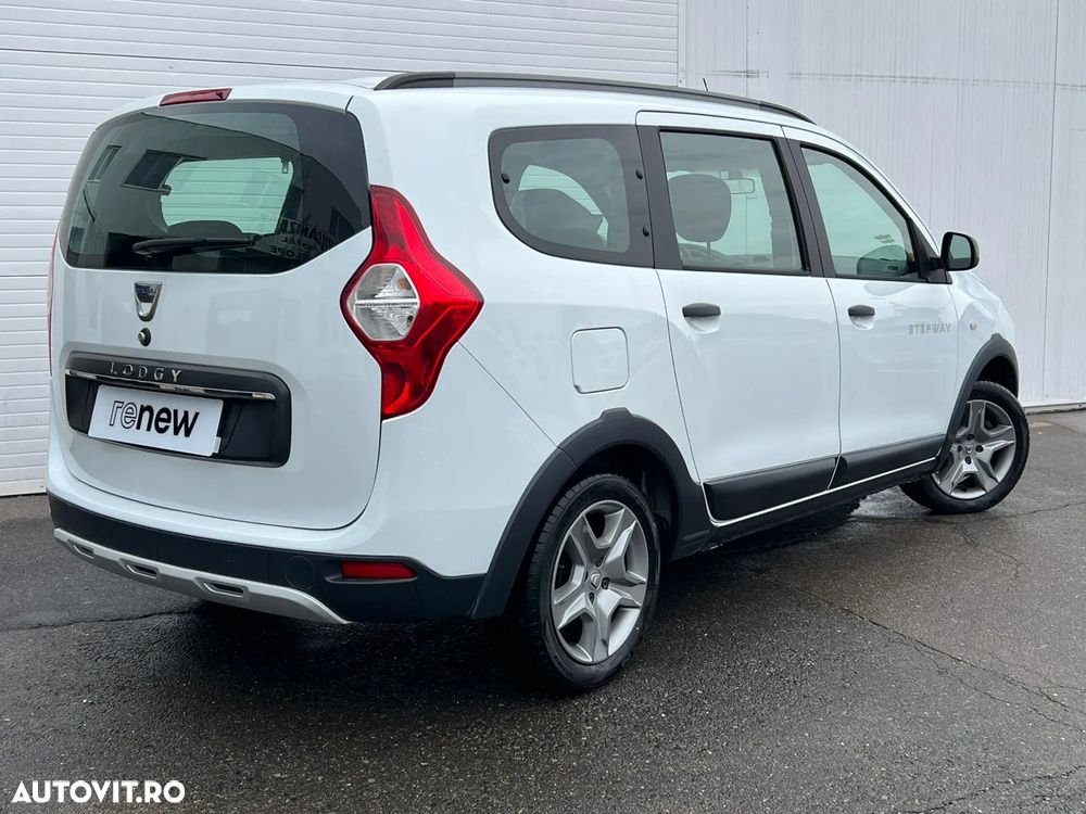 Dacia Lodgy TCe 130 GPF Stepway - 2