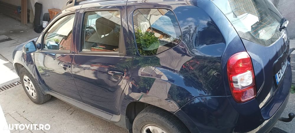 Dacia Duster 1.5 dCi 4x2 Laureate - 4