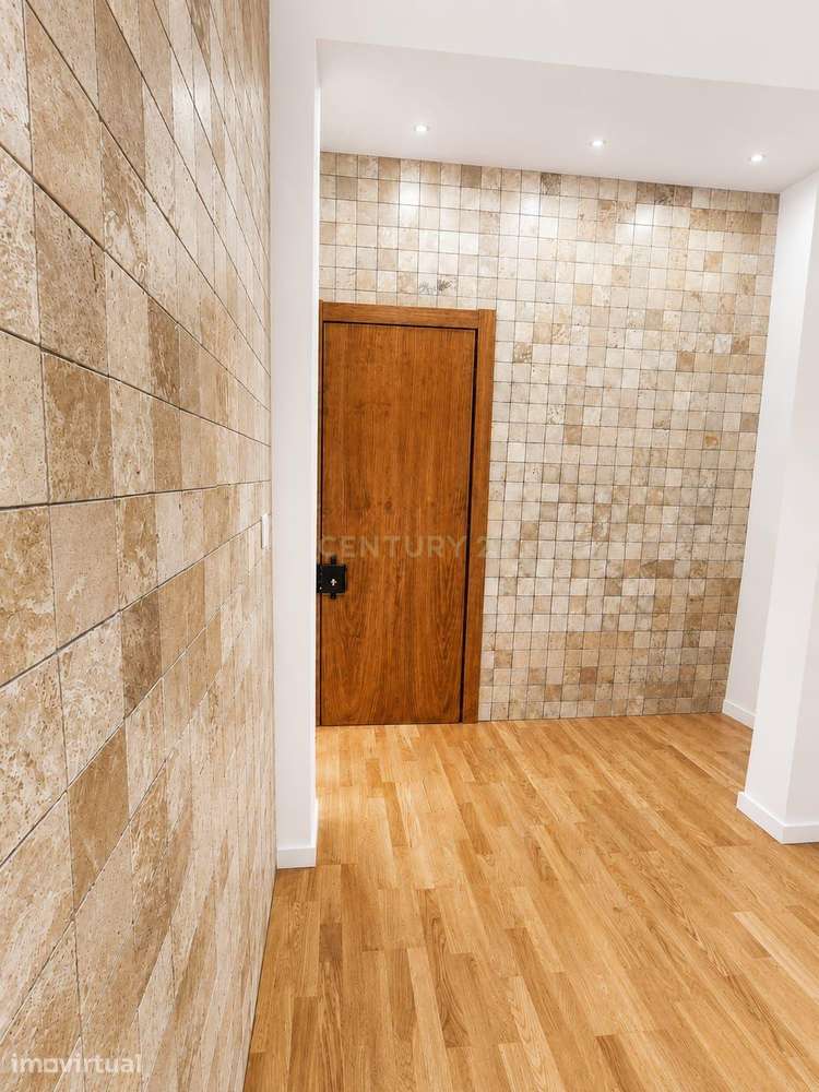 Apartamento T1 Mobilado para arrendamento | Jardim da Estrela | Rua do - Grande imagem: 4/34
