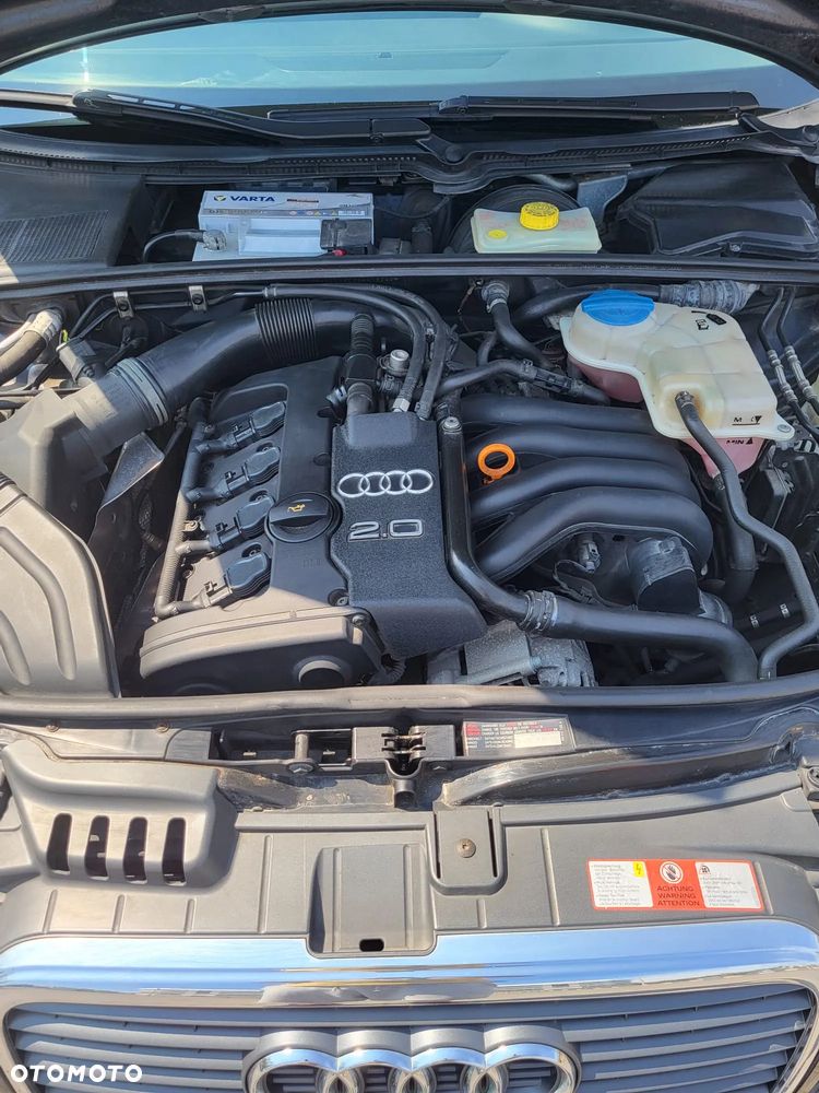 Audi A4 Limousine 2 - 16