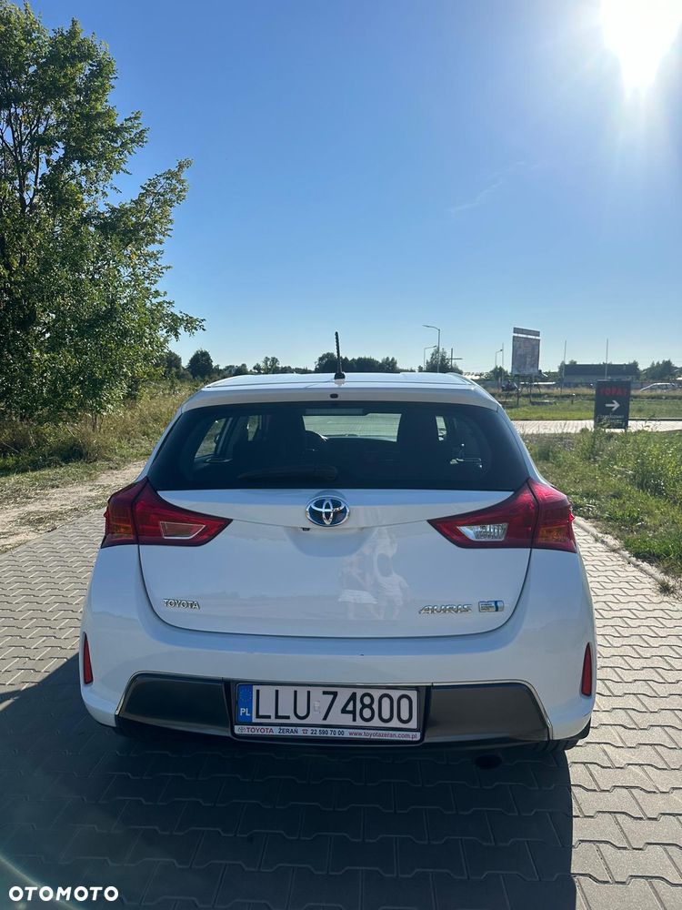 Toyota Auris 1.8 HSD Sol - 12