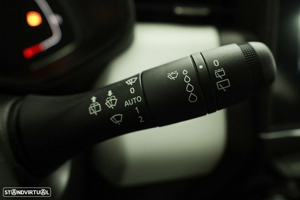 Renault Clio 1.0 TCe Techno Bi-Fuel - 16