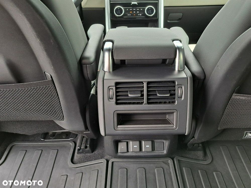 Land Rover Discovery - 35