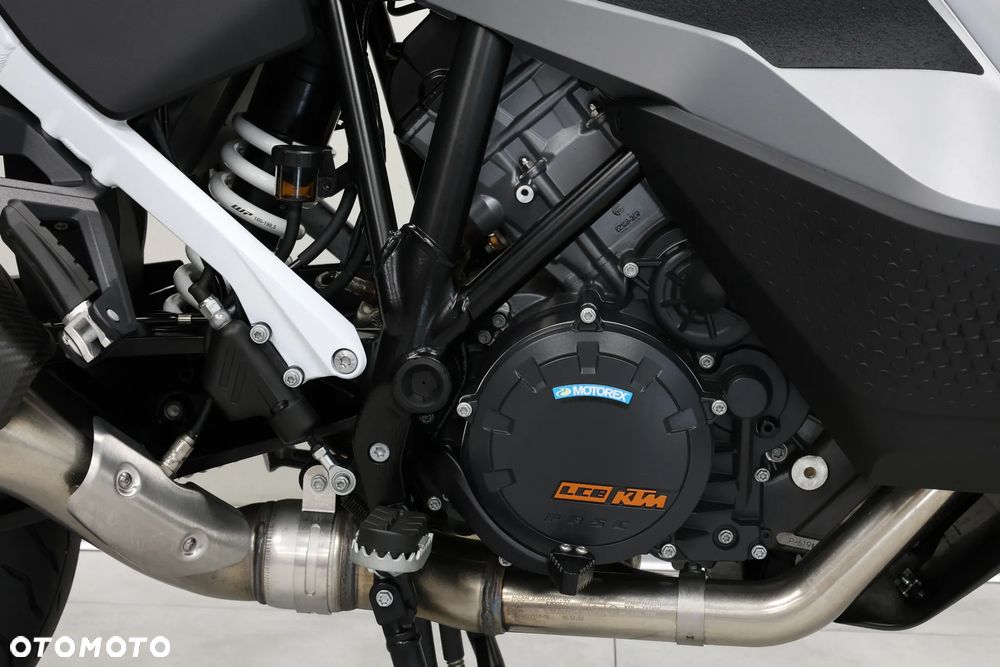 KTM Super Adventure - 22
