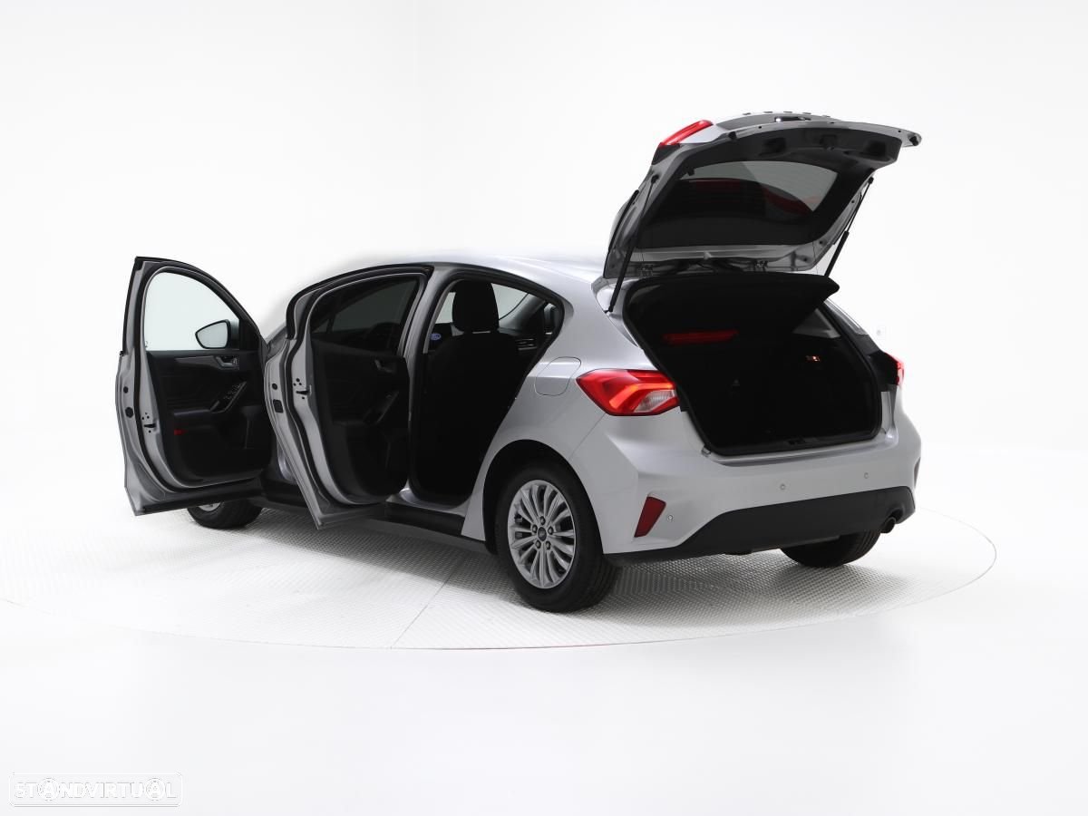 Ford Focus 1.5 TDCi EcoBlue Active - 5