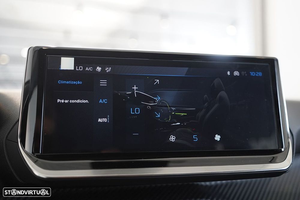 Peugeot e-208 50 kWh Allure - 12