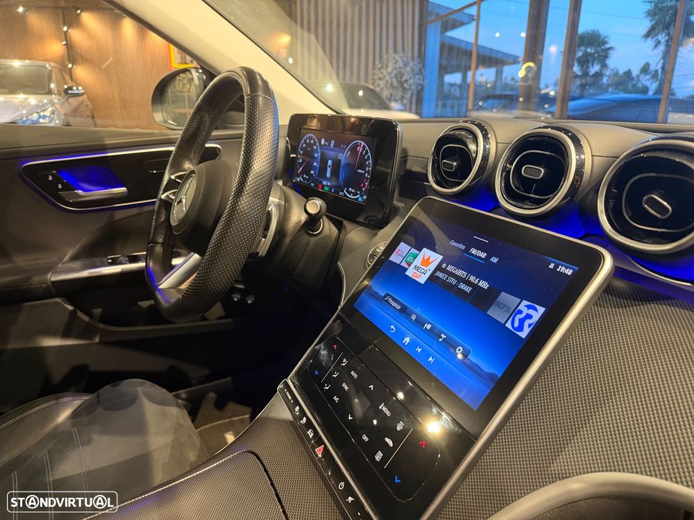 Mercedes-Benz C 300 e T 9G-TRONIC AMG Line - 36