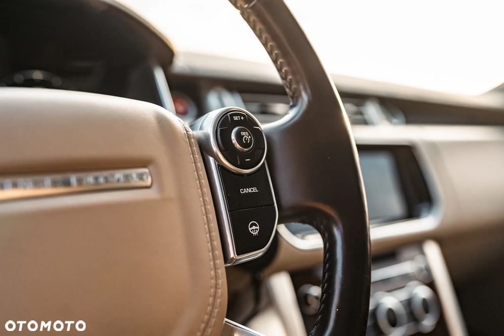 Land Rover Range Rover 4.4SD V8 Vogue - 22