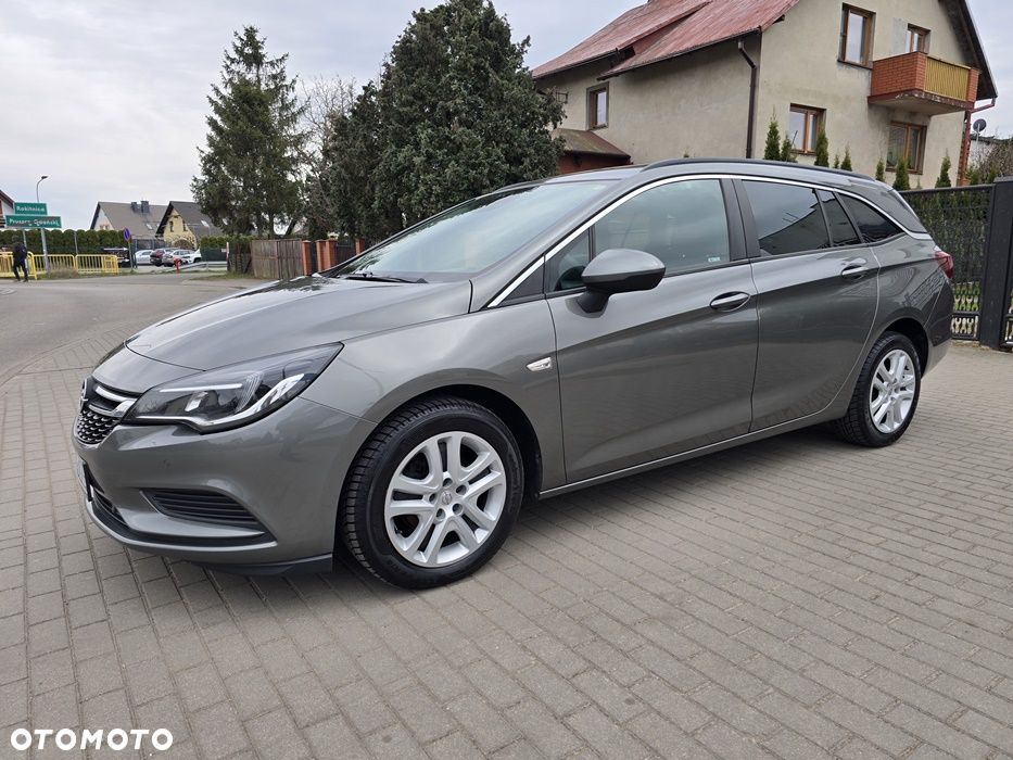Opel Astra - 11