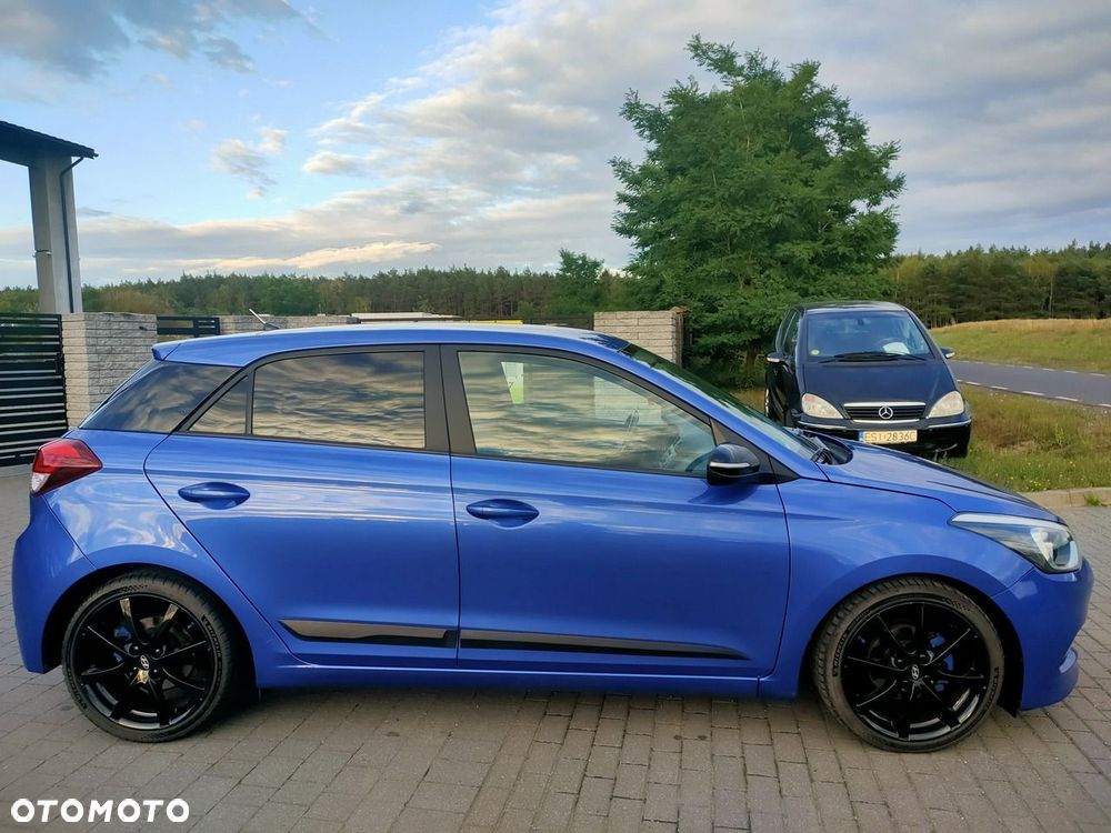 Hyundai i20 blue 1.2 Style - 7