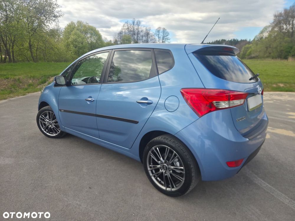 Hyundai ix20 1.4 blue Comfort - 8