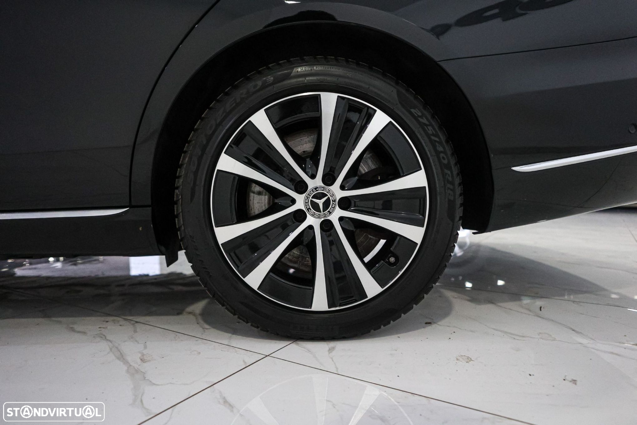 Mercedes-Benz E 300 de Exclusive Line 4Matic - 4