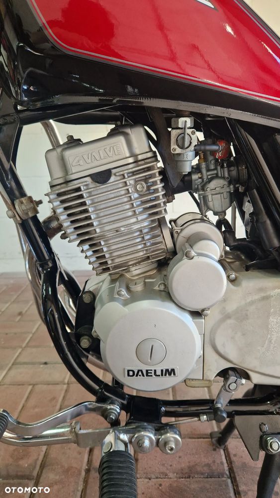 Daelim Inny - 13