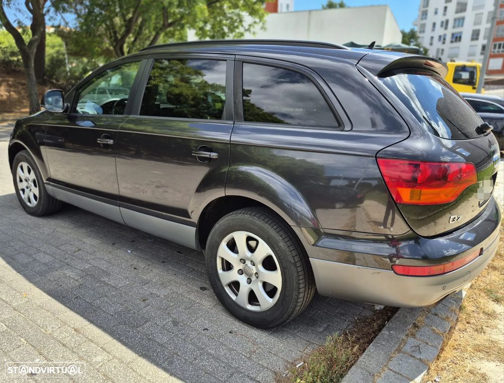 Audi Q7 3.0 TDI Sport Tiptronic - 4