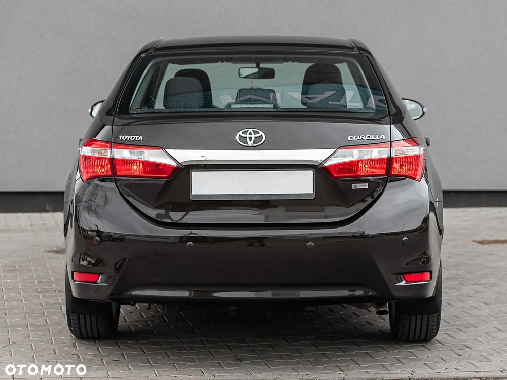 Toyota Corolla 1.6 Prestige EU6 - 26