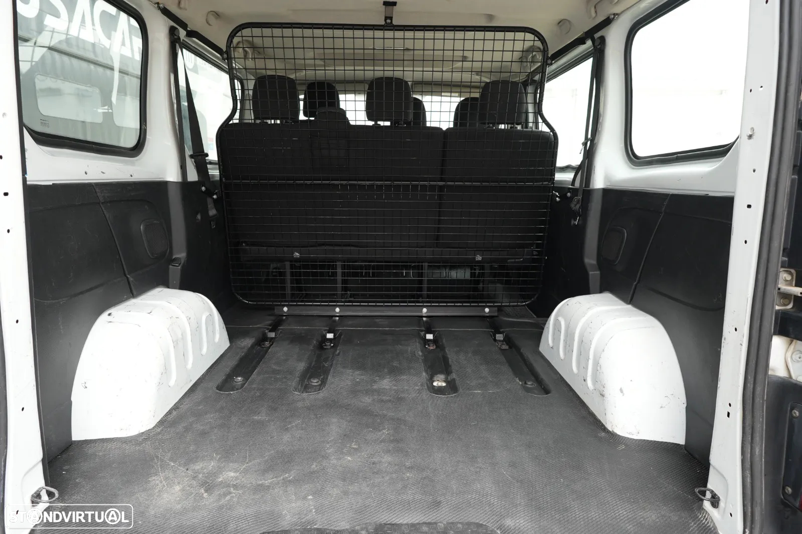 Opel Vivaro - 6