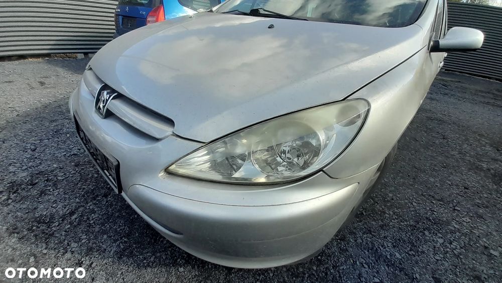 PEUGEOT 307 LAMPA LEWY PRAWY PRZÓD PRZEDNIA LEWA PRAWA nr. 19/3 - 1