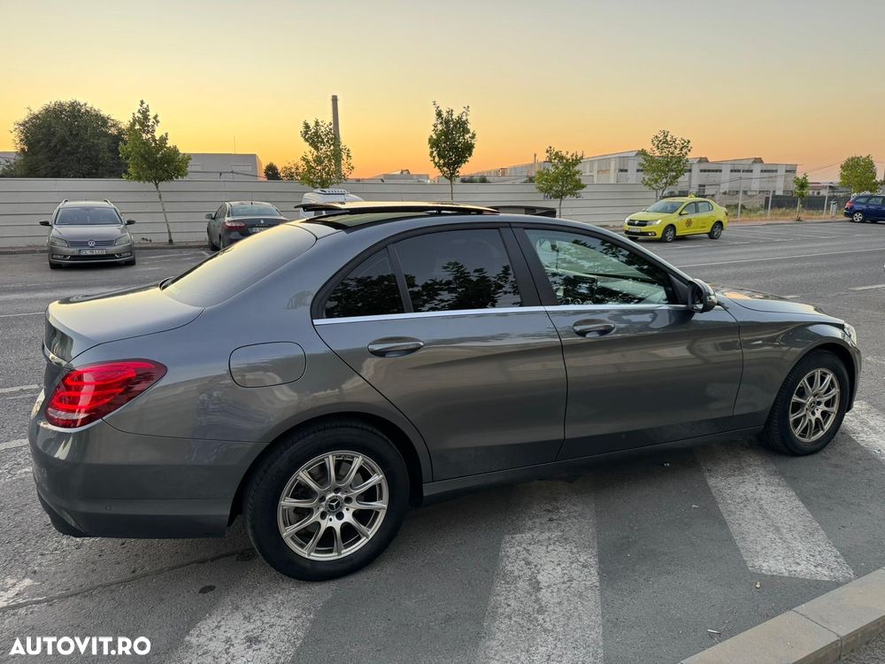 Mercedes-Benz C - 7