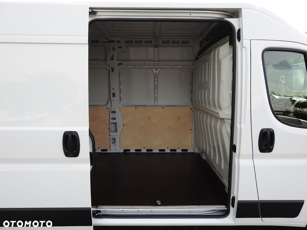 Opel MOVANO FURGON TEMPOMAT KLIMATYZACJA  140KM - 21