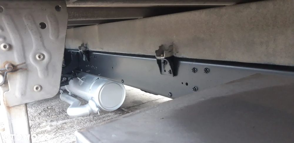 Volvo FL 240 euro5 Super Stan IGŁA tylko 280tyś km kabina sypialna ogrzewany kontener - 8