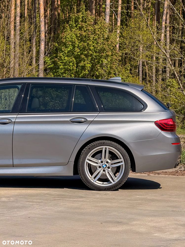 BMW Seria 5 M550d xDrive - 5