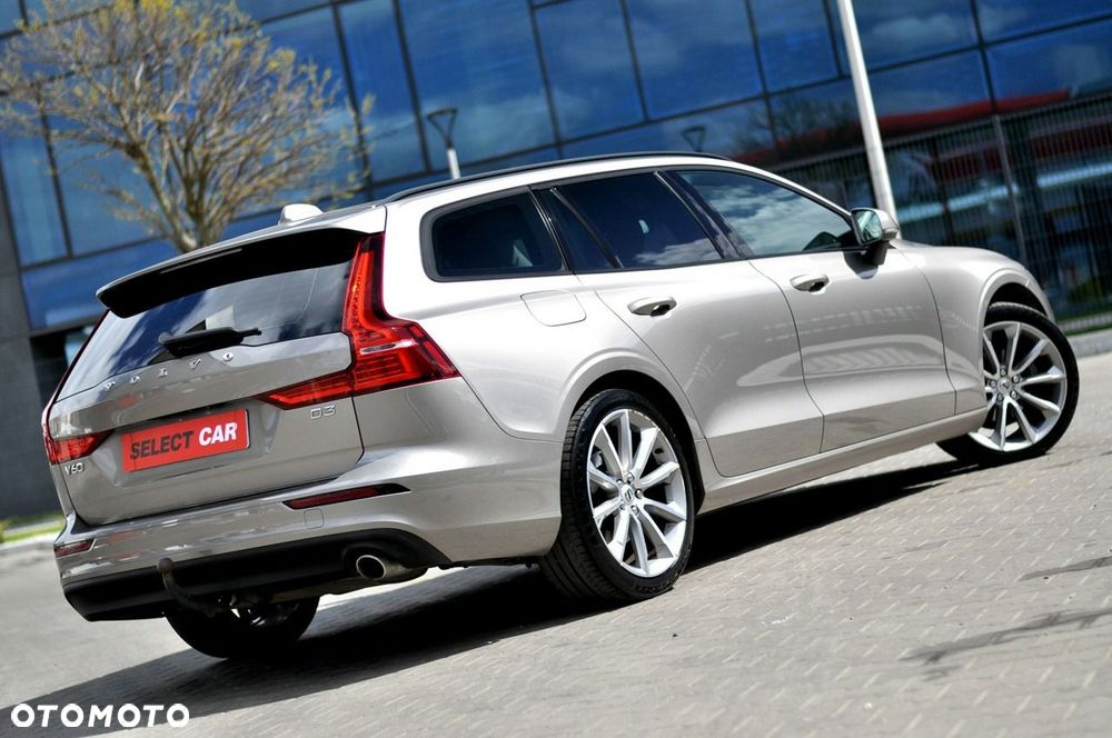 Volvo V60 D3 Geartronic Momentum Pro - 4
