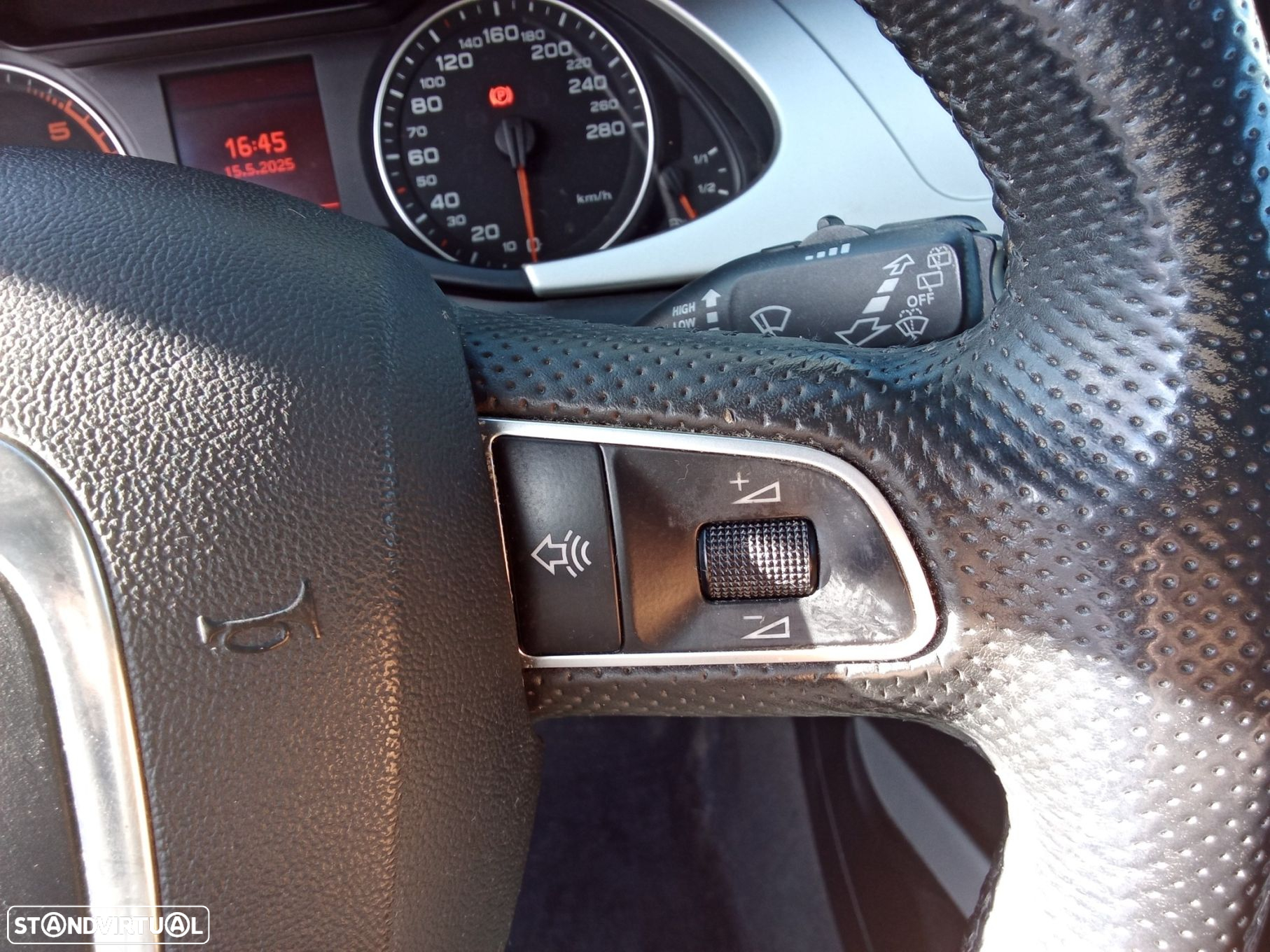Audi A4 Avant 2.0 TDI Advance - 14