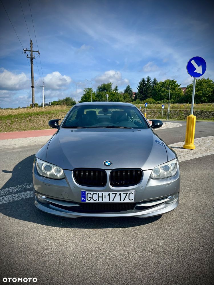 BMW Seria 3 325d - 12