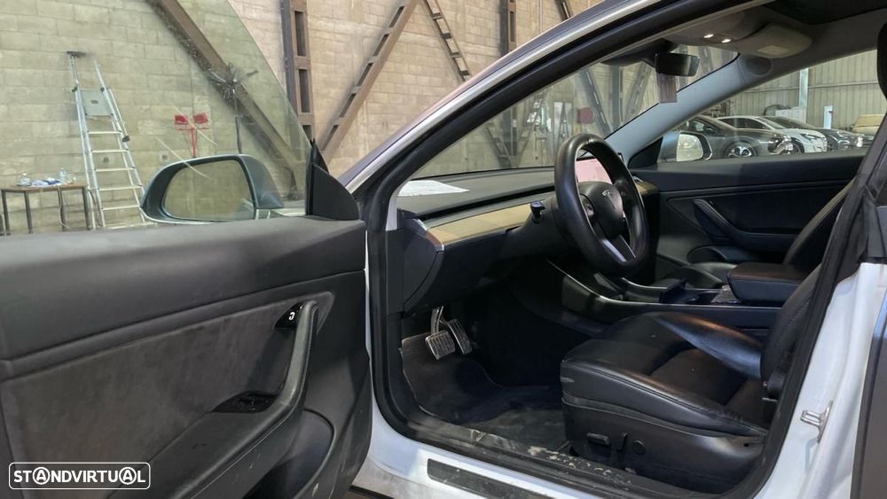 Tesla Model 3 Long-Range Dual Motor AWD - 5