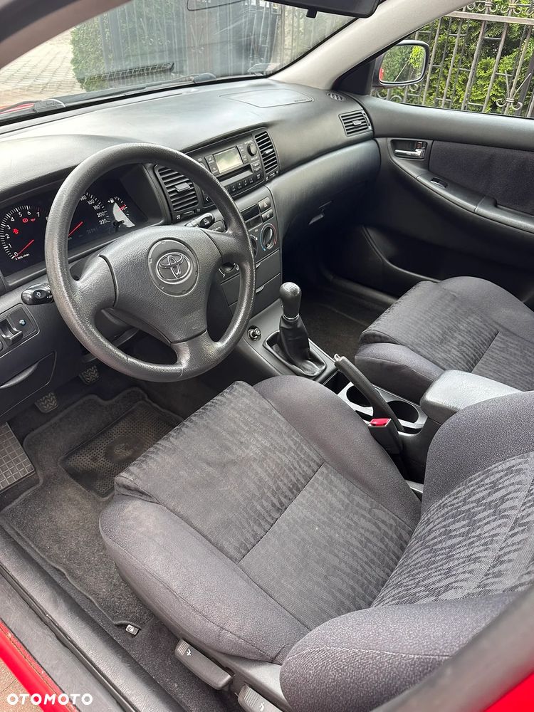 Toyota Corolla 1.4 VVT-i Base - 8