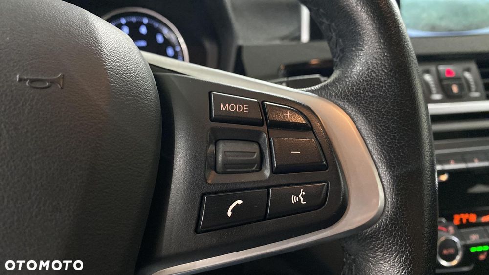 BMW X1 sDrive18i Advantage - 22