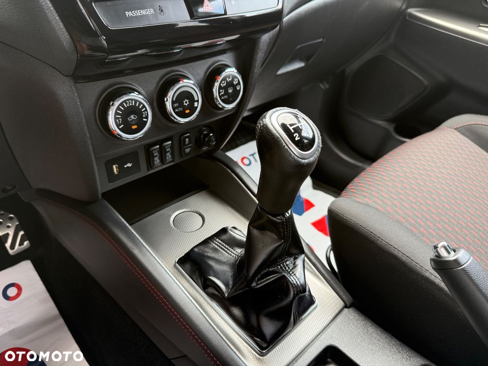 Mitsubishi ASX - 16