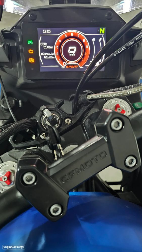 CF Moto 650MT - 7
