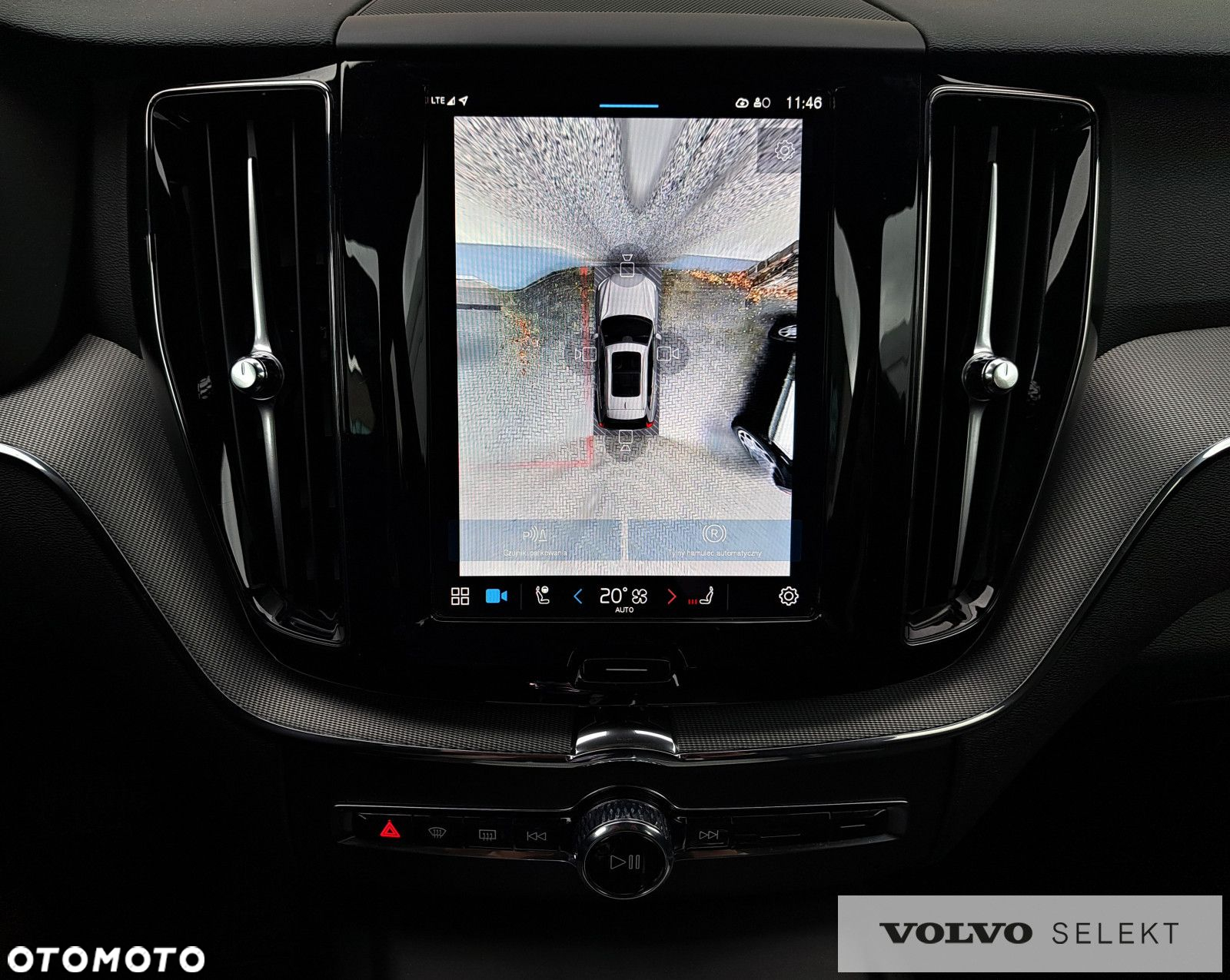 Volvo XC 60 - 25