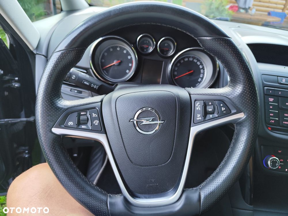 Opel Zafira - 18
