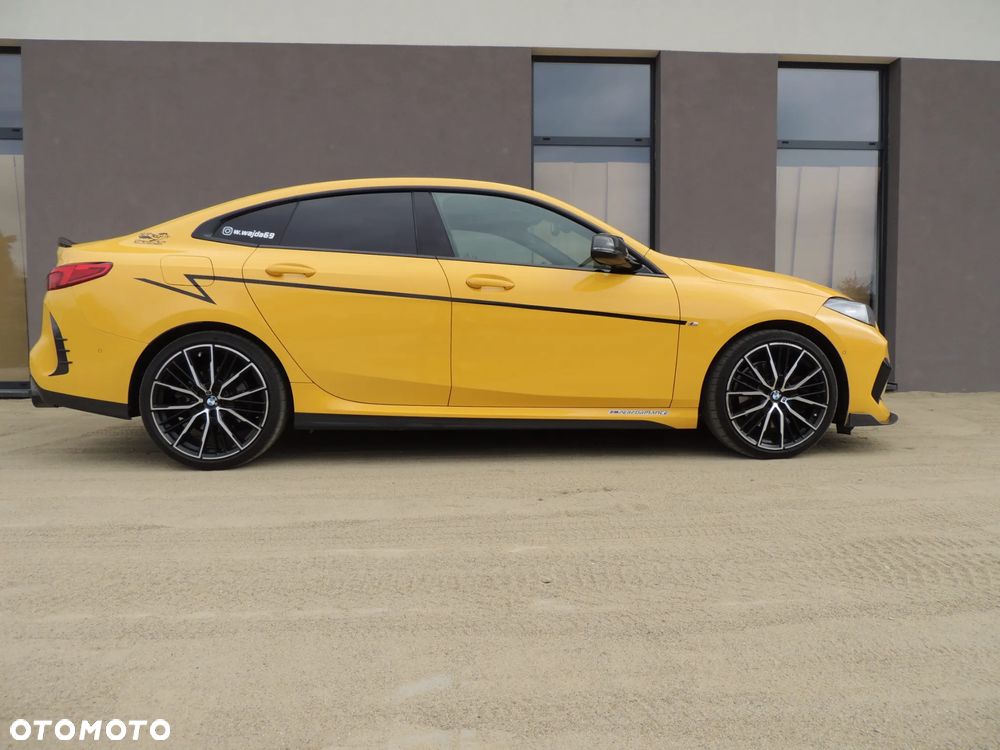 BMW Seria 2 220d xDrive - 17