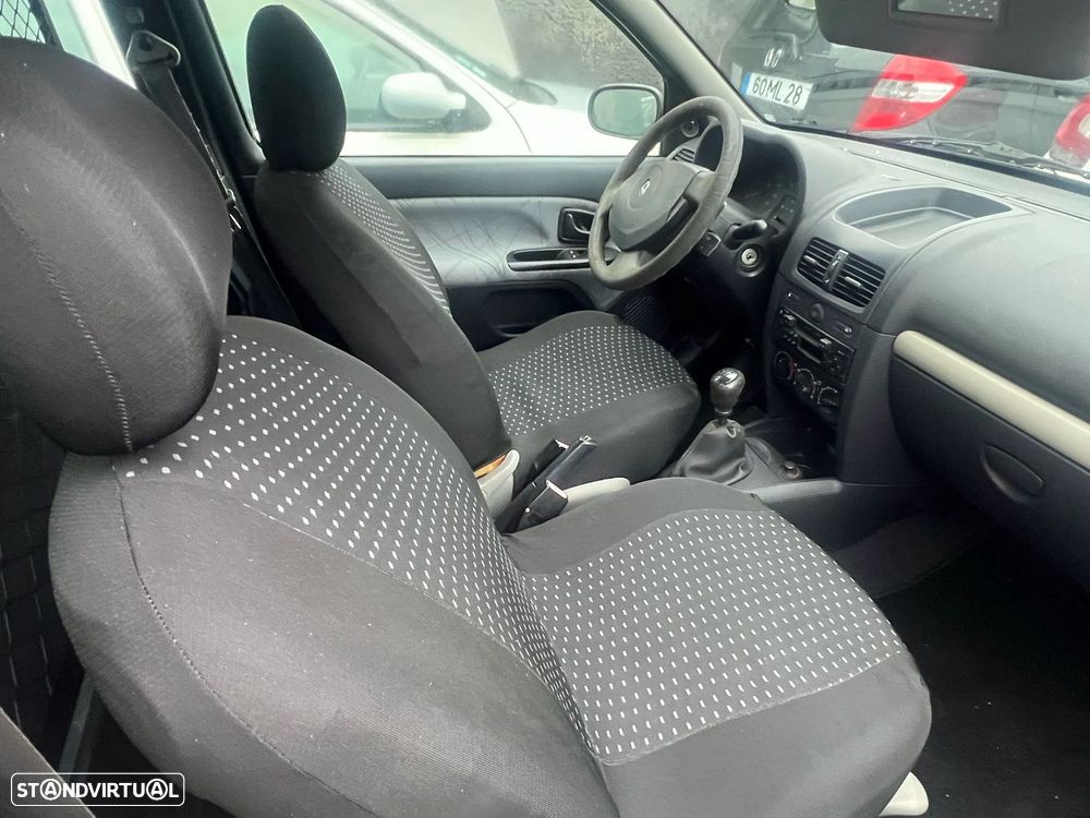 Renault Clio 1.5 dCi Authentique - 7