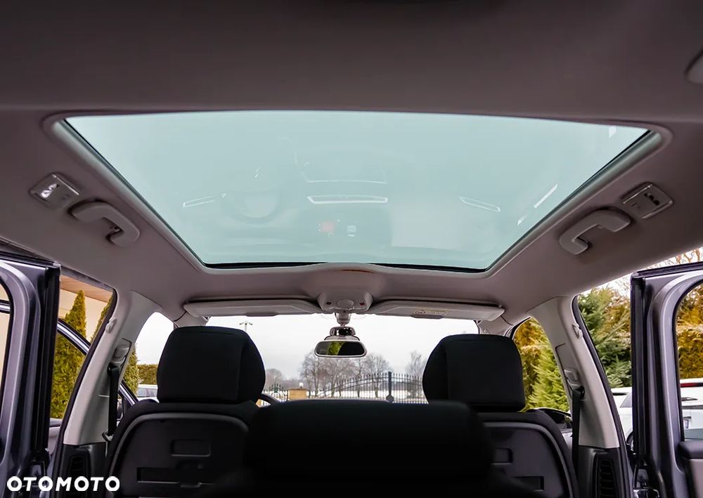 Citroën C4 SpaceTourer 1.2 PureTech Shine S&S - 17