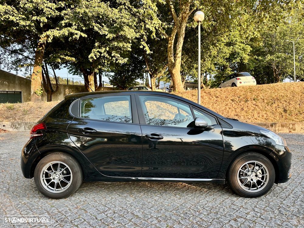 Peugeot 208 PureTech 68 Active - 8