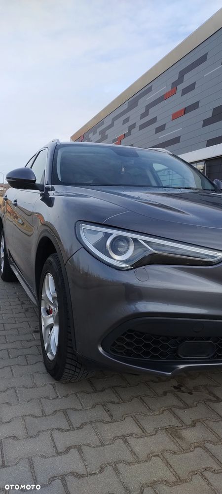 Alfa Romeo Stelvio 2.0 Turbo 16V AT8-Q4 Super - 15