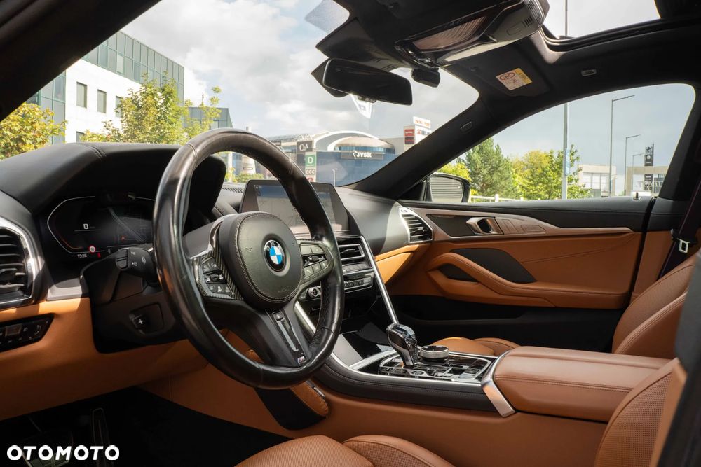 BMW Seria 8 - 15