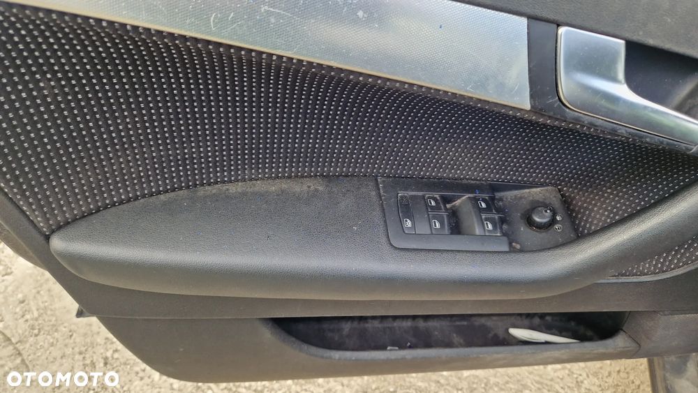 AUDI A3 8P SPORTBACK BOCZEK DRZWI LEWY PRZÓD - 2