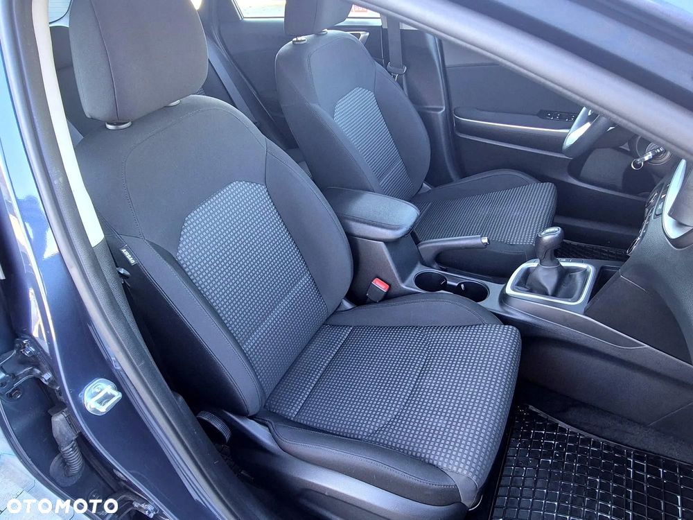 Kia Ceed 1.0 T-GDI M - 6