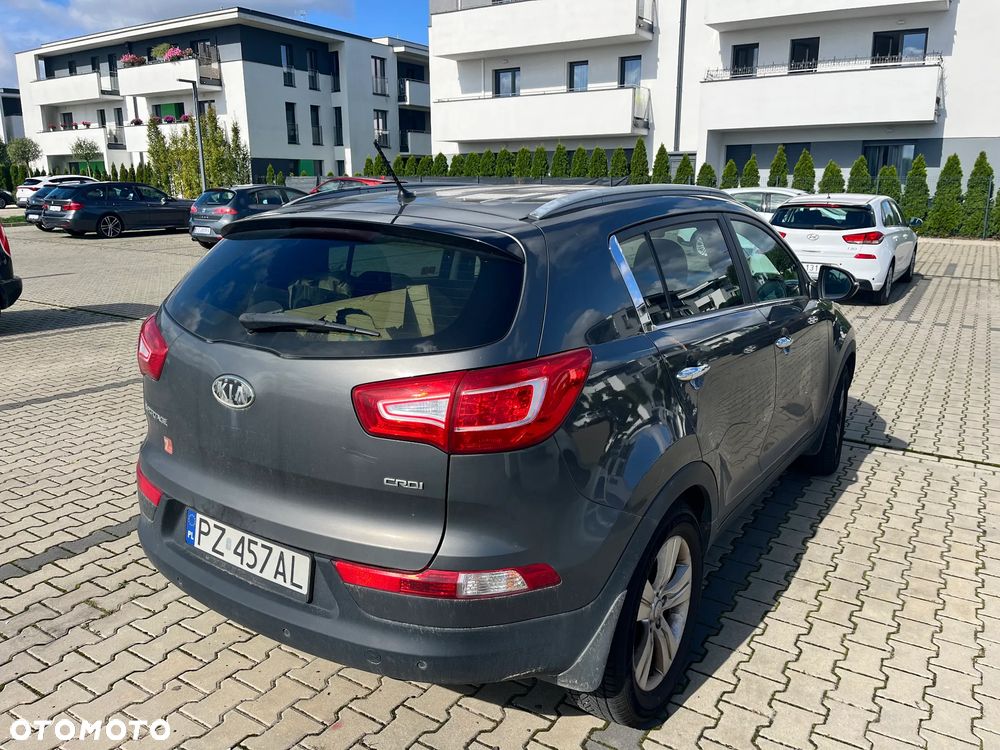 Kia Sportage 1.7 CRDI L 2WD - 8