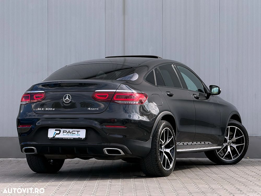 Mercedes-Benz GLC Coupe 300 d 4Matic 9G-TRONIC AMG Line Plus - 4