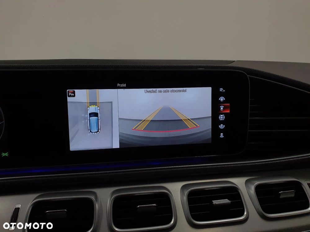 Mercedes-Benz GLE - 29