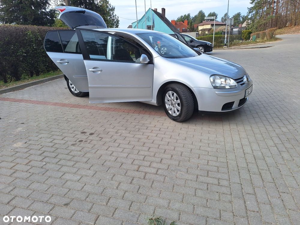Volkswagen Golf 1.6 FSI Automatik Goal - 2