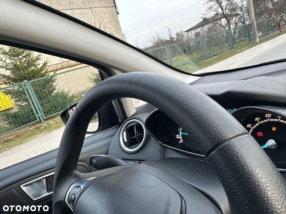 Ford Fiesta - 16