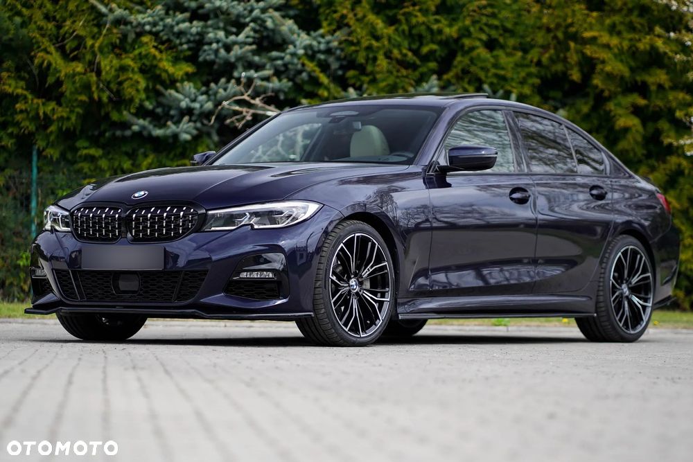 BMW Seria 3 330d xDrive mHEV M Sport - 8